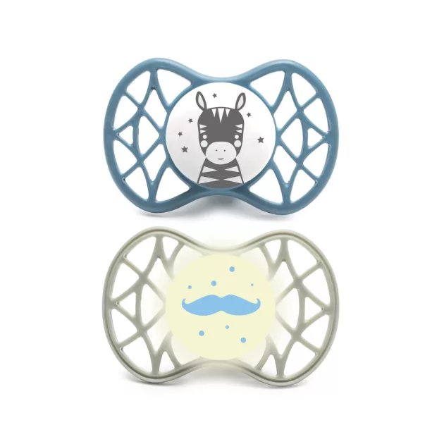 Nuvita Orthosoft Air55 2db-os cumi szett 6+ - Powder Blue/Sage Green - zebra/bajusz 70842