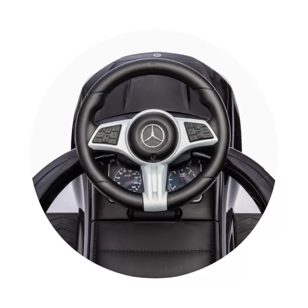 Chipolino Mercedes Benz C-Class bébitaxi tolókarral - red