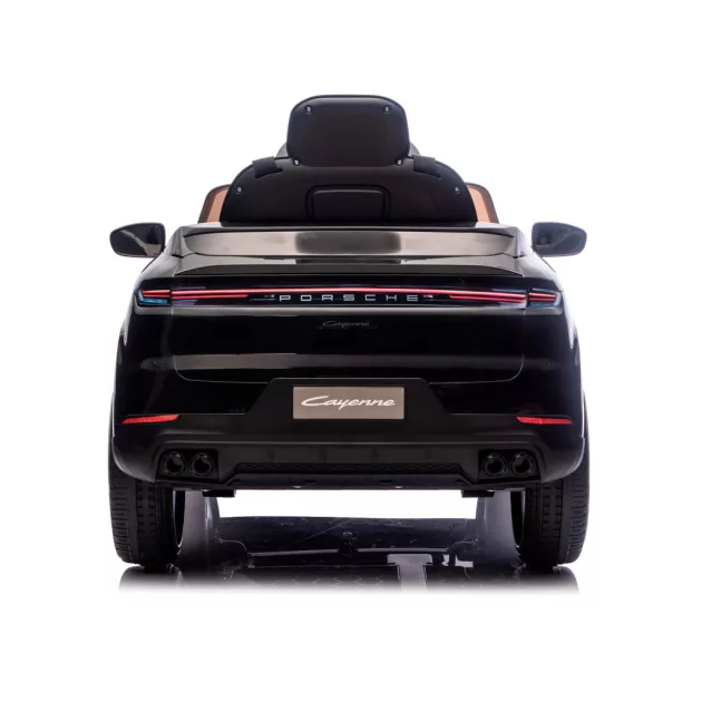 Chipolino Porsche Cayenne elektromos autó bőr üléssel - black