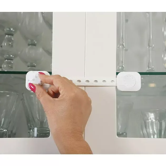 Dreambaby Twist 'n lock multifunkciós zár 2 db - fehér