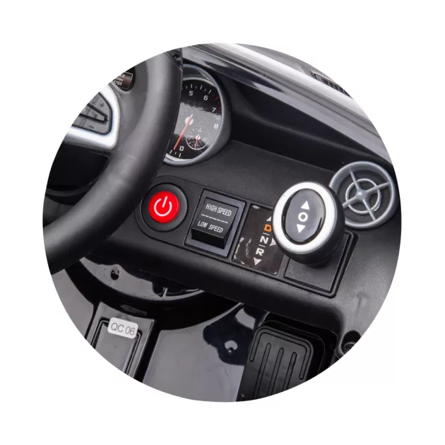 Chipolino Mercedes Benz SLC300 LUX elektromos autó - black