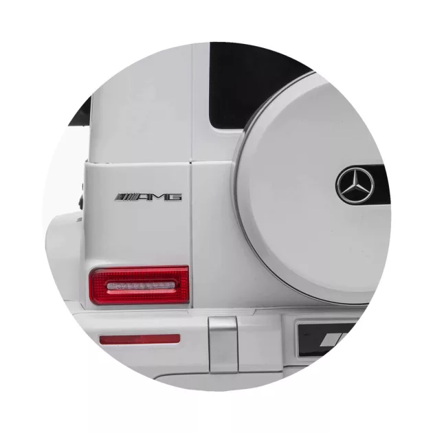 Chipolino Mercedes AMG G63 elektromos autó 2 üléssel - white leather