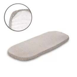 Lorelli gumis lepedő 90x50 cm mózeskosárba - Beige stars