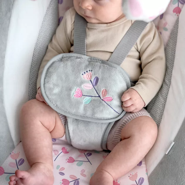 INGENUITY Rezgő hinta dallamokkal Cassidy 0+m 9 kg-ig