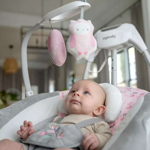 INGENUITY Rezgő hinta dallamokkal Cassidy 0+m 9 kg-ig