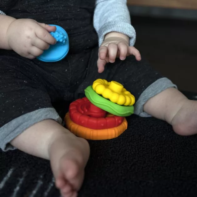 Baby Einstein Rágóka építőjáték, 2in1 Stack & Teethe™, 0 hó+