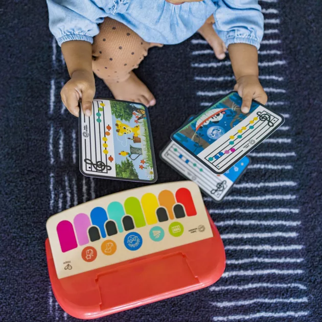 Baby Einstein Játék fa zenélő zongora Cal’s First Melodies Magic Touch HAPE 6hó+