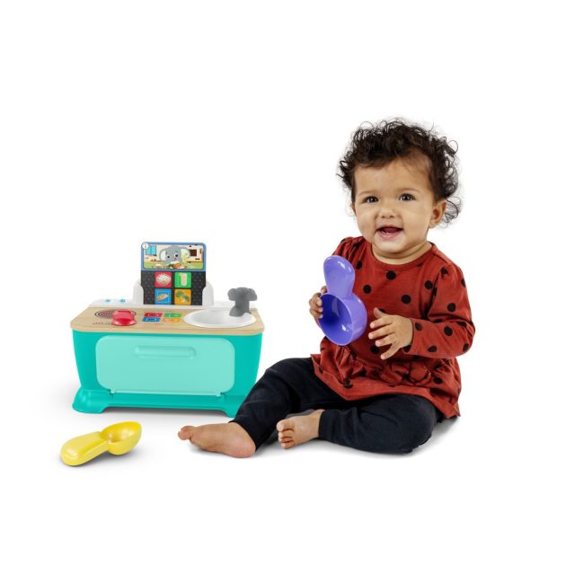 Baby Einstein Zenélő játékkonyha, Magic Touch Kitchen™ Pretend to Cook, HAPE, 9 hó+