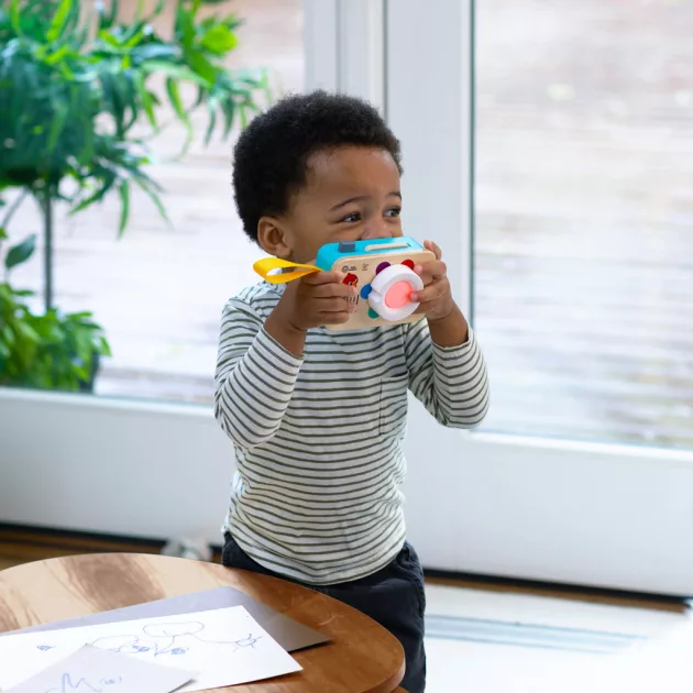 Baby Einstein Interaktív játék hanggal fényképezőgép HAPE - 6hó+