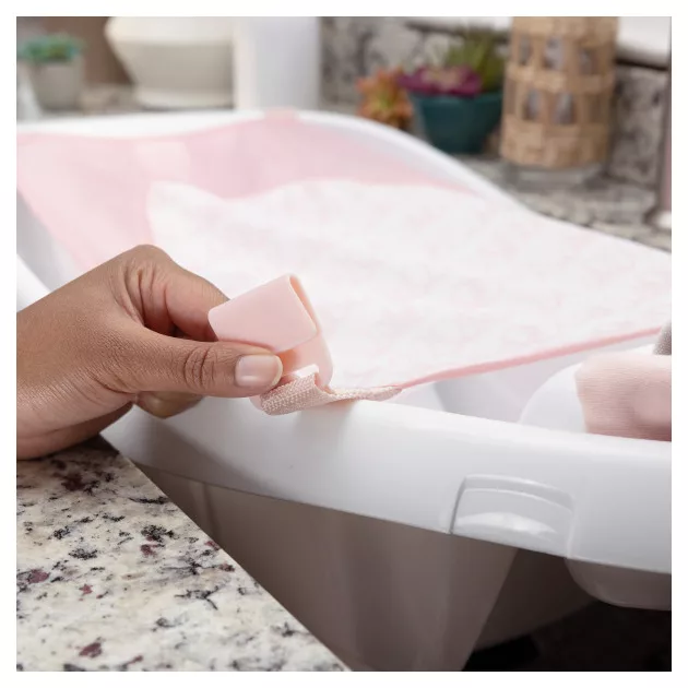 INGENUITY Comfy Clean™ Deluxe rózsaszín babakád