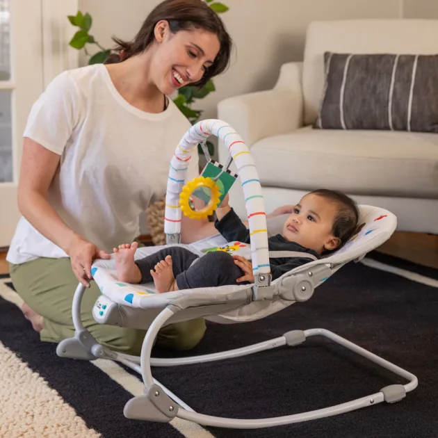 Baby Einstein Zenei rezgő pihenőszék Dean's Discovery Spot™ 0m+