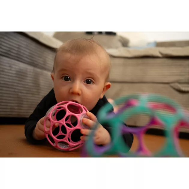 OBALL Játék OBALL™ Csörgő 10 cm 0hó + AQUAINT 50 ml - dark pink