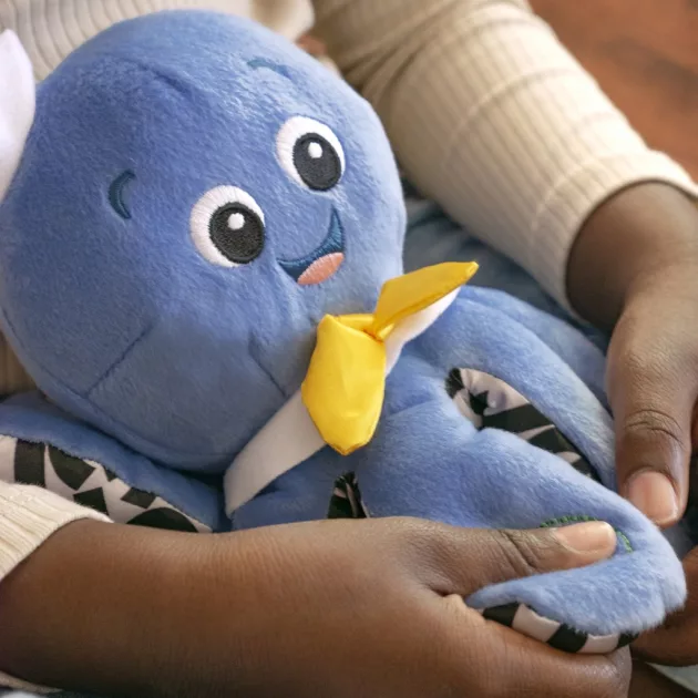Baby Einstein Zenélő játék polip Octoplush™ 3m+