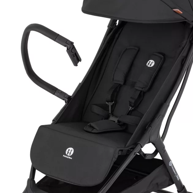 PETITE&MARS Sport babakocsi Pax Perfect Black