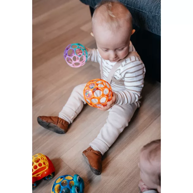 OBALL Játékautó piros 3hó+