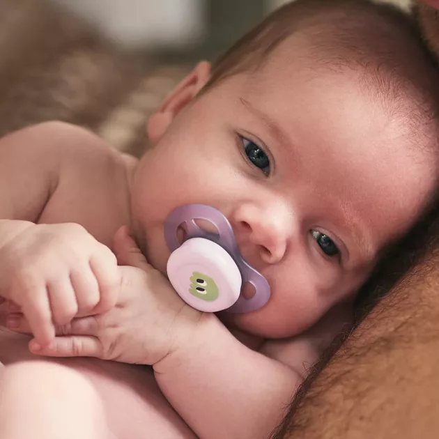 Philips AVENT SCF075/03 Játszócumi ultra start mintás 0-2hó 2 db - lányos