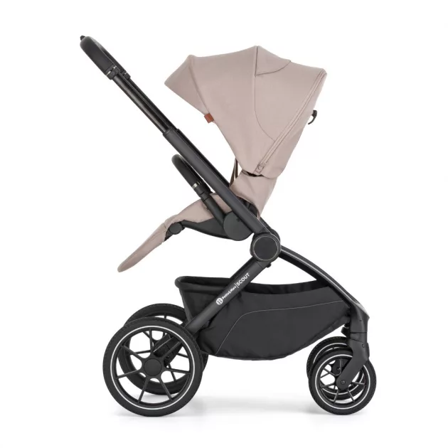 PETITE&MARS Kombinált babakocsi SCOUT 3 az 1-ben Cappuccino Cream + Core Pro i-Size