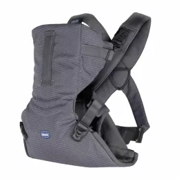   Chicco Easy Fit bébihordozó 9 kg-ig széles ülőfelülettel