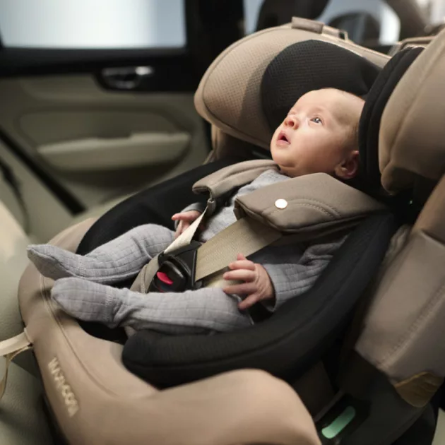 Maxi-Cosi Pearl XL Slide Pro szűkítőbetét 40-60/75 cm újszülöttkorra