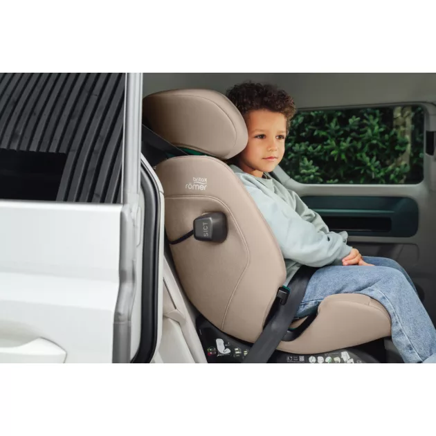 Britax Römer Safefix gyerekülés 100-150 cm - Carbon Black