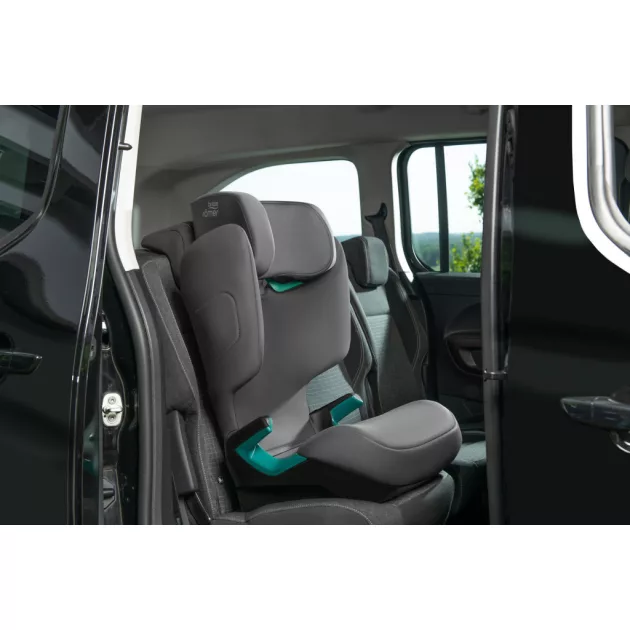 Britax Römer gyerekülés Adventure Plus 2 - Space Black