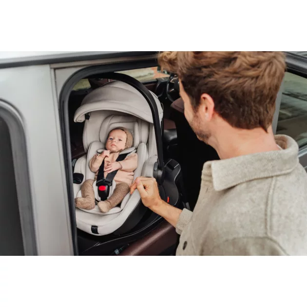 Britax Römer hordozó Baby-Safe Pro Vario Base 5Z bundle Lux - Warm Caramel