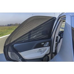 Zopa Felhúzható napellenző L Black