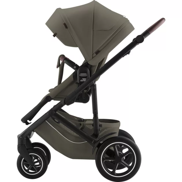 Britax Römer Smile 5Z Comfort Plus Set Lux (Smile 5z babakocsi + mózeskosár + Baby-Safe Pro + Vario Base 5Z) - Urban Olive