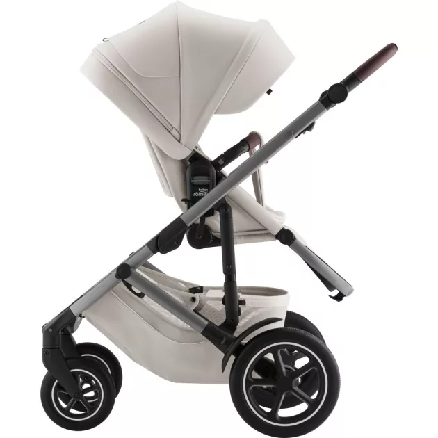 Britax Römer Smile 5Z Comfort Plus Set Lux (Smile 5z babakocsi + mózeskosár + Baby-Safe Pro + Vario Base 5Z) - Soft Taupe