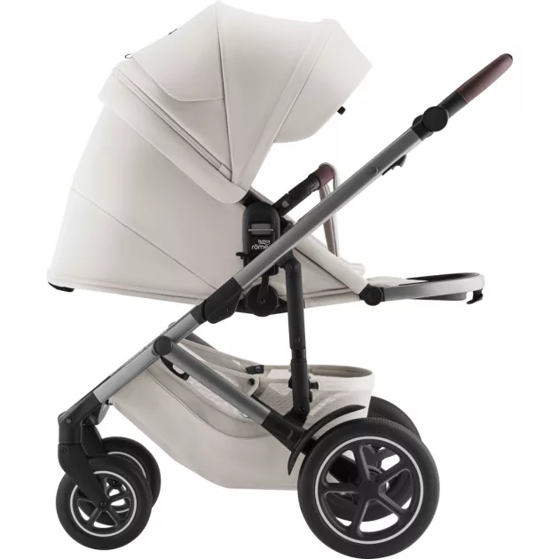 Britax Römer Smile 5Z Comfort Plus Set Lux (Smile 5z babakocsi + mózeskosár + Baby-Safe Pro + Vario Base 5Z) - Soft Taupe