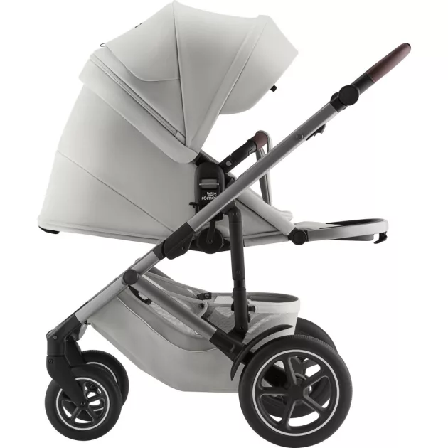 Britax Römer Smile 5Z Comfort Plus Set Lux (Smile 5z babakocsi + mózeskosár + Baby-Safe Pro + Vario Base 5Z) - Linen Grey