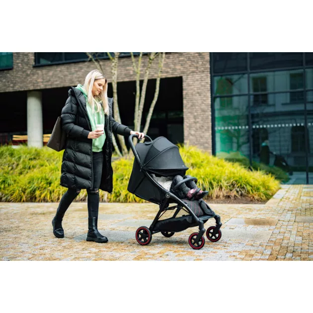 Zopa Quiq 2 babakocsi  All Black