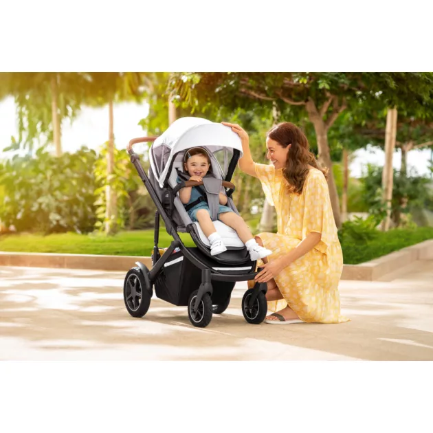Britax Römer babakocsi előtető Stay Cool Smile