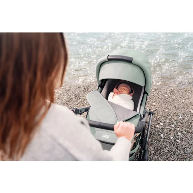 Britax Römer set multifunkciós babakocsi Smile 5Z + mózeskosár Lux Warm Caramel