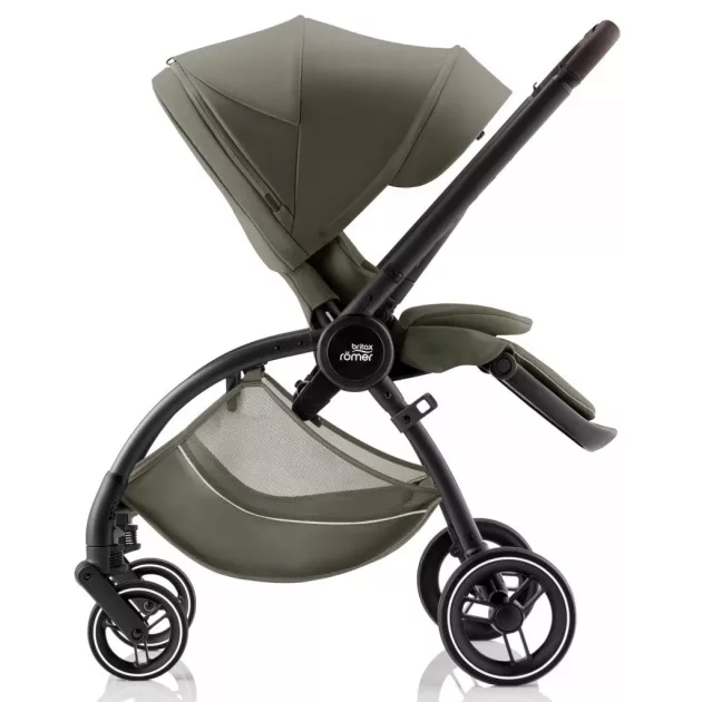 Britax Römer Rio Comfort Plus Core Set LUX 4in1 (Rio babakocsi + mózeskosár + Baby-Safe Core babahordozó + Core bázis) Urban Olive