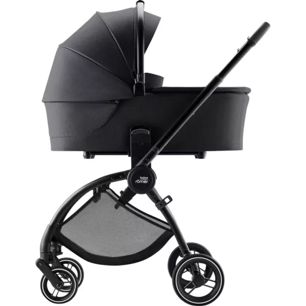 Britax Römer Rio Comfort Plus Core Set STYLE 4in1 (Rio babakocsi + mózeskosár + Baby-Safe Core babahordozó + Core bázis) Carbon Black
