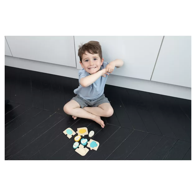 Matchstick Monkey Állatos formabeillesztő fa puzzle