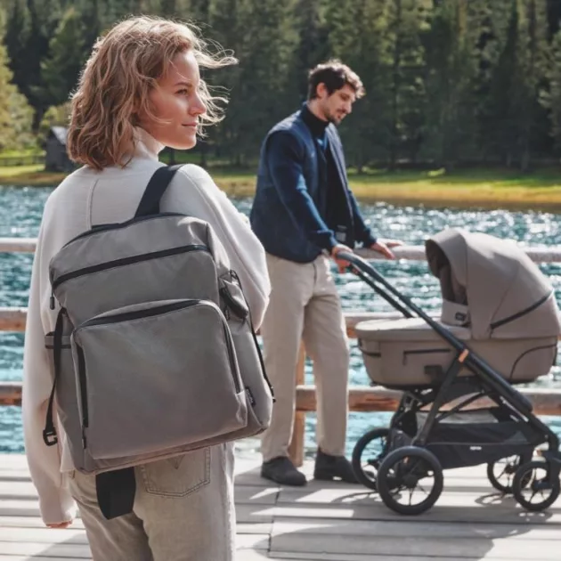 Inglesina Aptica XT Adventure Bag pelenkázó hátizsák - Tundra Beige