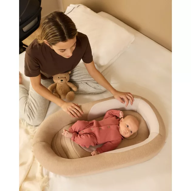 Inglesina Babafészek Welcome Pod Warm Beige