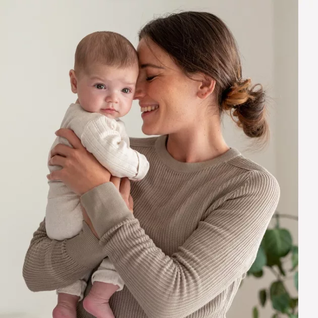 Inglesina Babafészek Welcome Pod Warm Beige