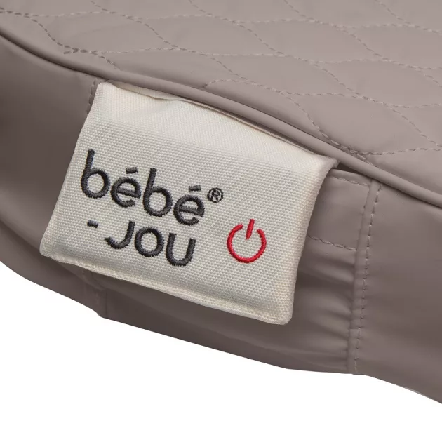 Bébé-Jou Fűtött steppelt pelenkázólap Quilted Waves hullámok - Chalk Brown