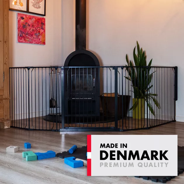 BabyDan Univerzális térkorlát Carl XX Wide - fekete