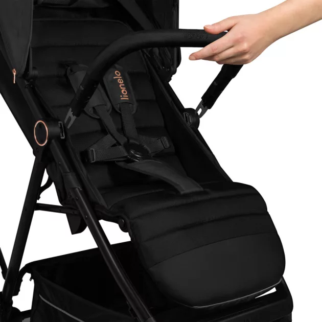 Lionelo Mira sport babakocsi - Black Onyx