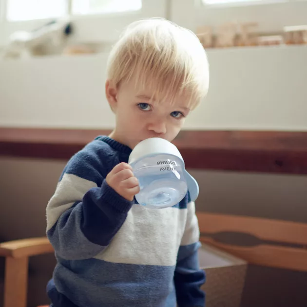 Philips AVENT Cumisüveg tanuló Natural Response 150ml