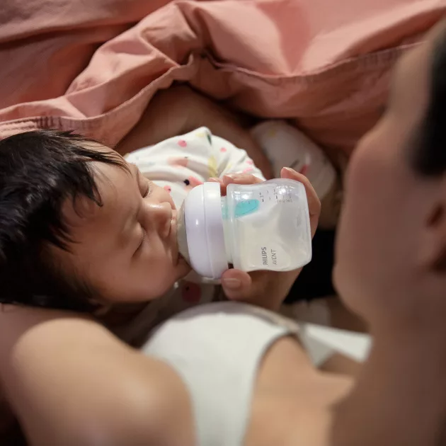 Philips AVENT Cumisüveg Natural Response AirFree szeleppel 125ml