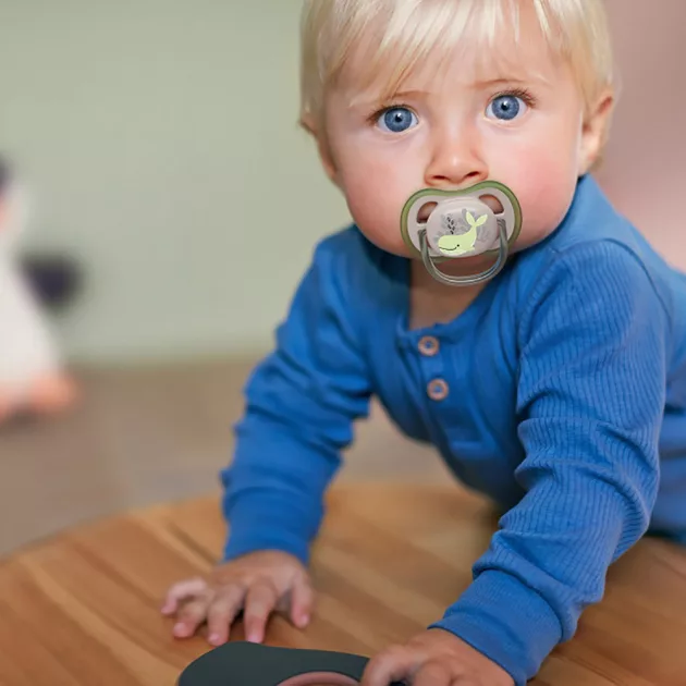 Philips AVENT Játszócumi ultra air 6-18hó - bálna 1db