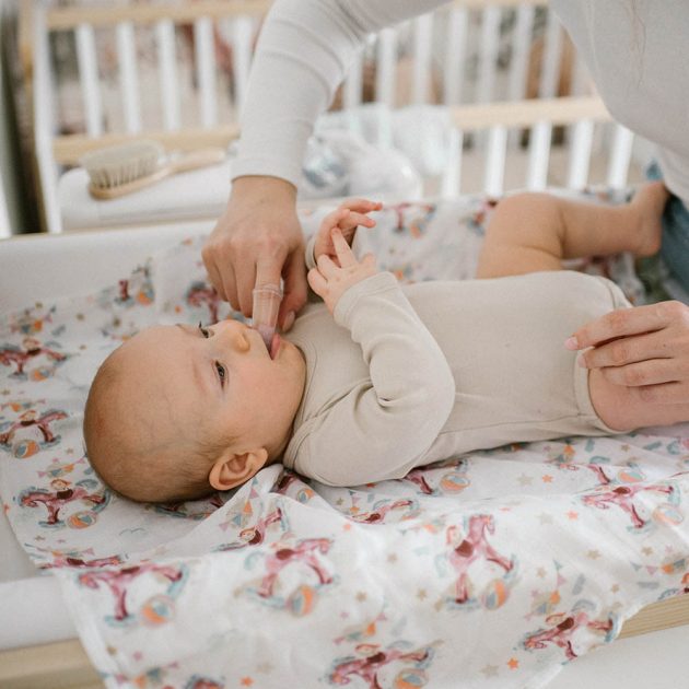 BabyOno fogkefe és ínymasszírozó babáknak átlátszó 2db 1545