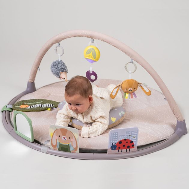 Taf Toys játszószőnyeg játékhíddal Tummy-time activity gym 13395