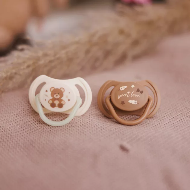 BabyOno játszócumi szimmetrikus szilikon dupla Sweet Love 0-6 hó 1669/01