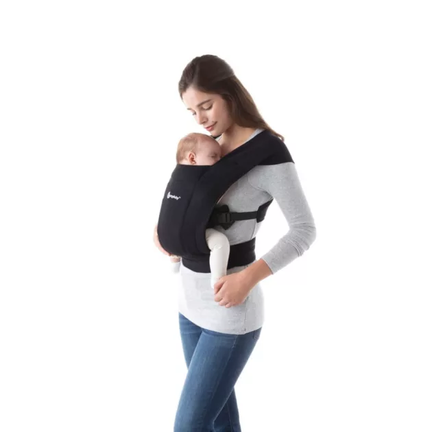 Ergobaby Embrace Hordozó: Pure Black / Fekete